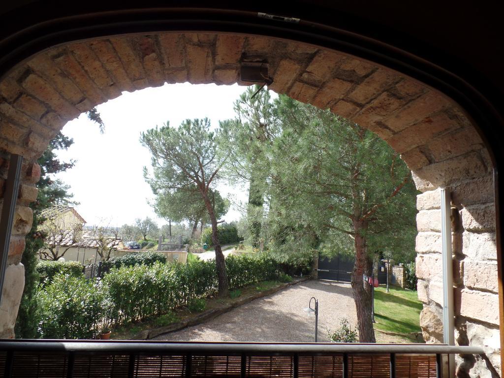 Il Fienile Holiday Home Le Fornacette ภายนอก รูปภาพ